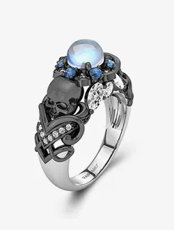 Skull ring with moonstone
