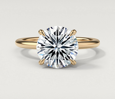 Solitarie Engagement Ring