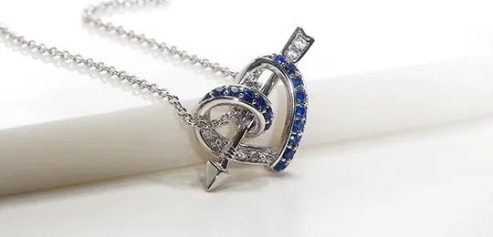 Heart Arrow Sapphir Necklace