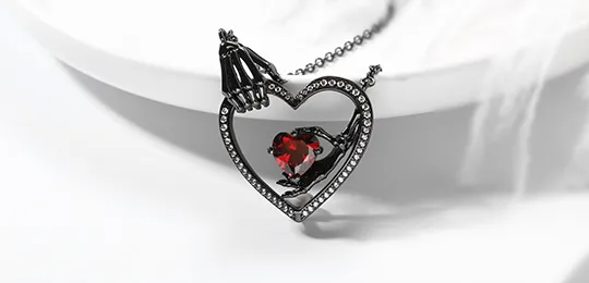 Skeleton Heart Black Necklace