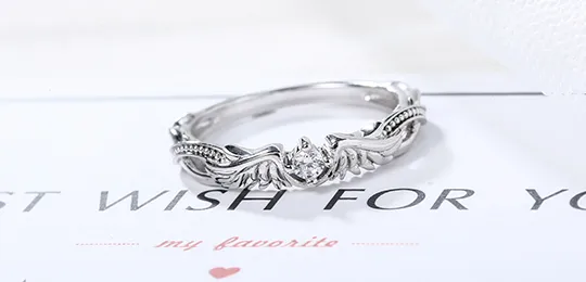 Wing White Gold Ring