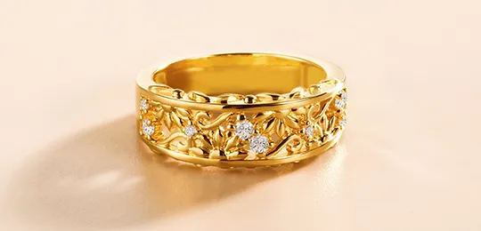 Gold Daisy Wedding Ring
