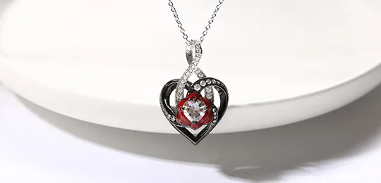 Heart Rose Black Necklace