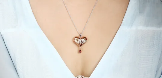 Heart With Rib Necklace