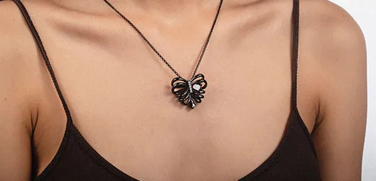 Heart With Rib Necklace