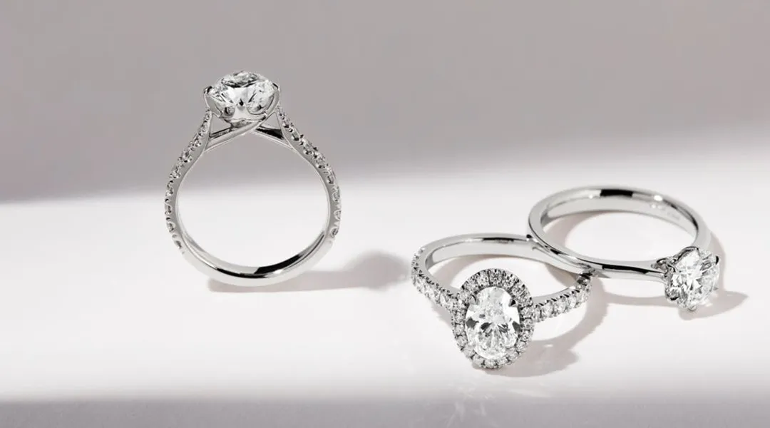 VANCARO Solitaire, Halo Setting and Cathedral Setting Rings