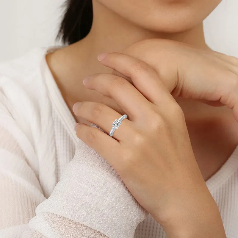 Luxury Princess 1.50ct Moissanite Engagement Ring