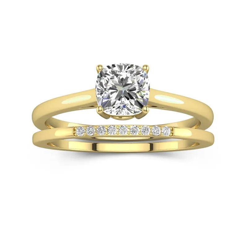 Moissanite Wedding Ring Set