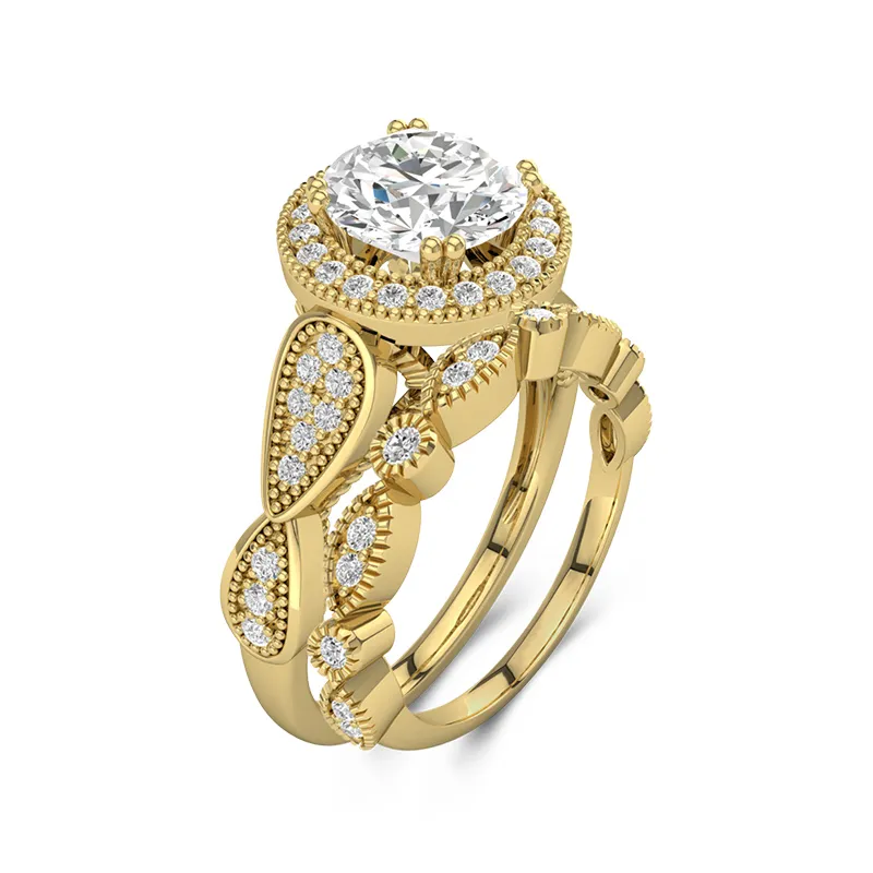 18K Gold Moissanite Wedding Ring Set