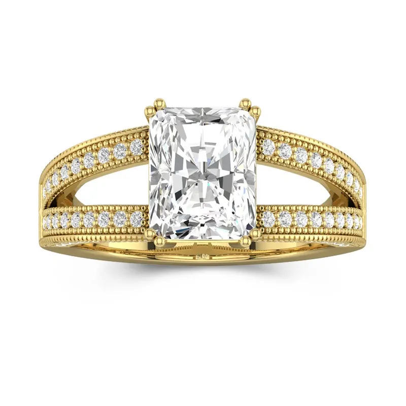 18K Gold Moissanite Engagement Ring