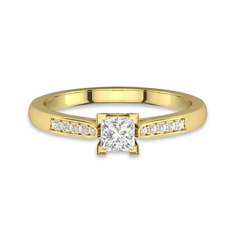 Pavé Promise Ring Moissanite