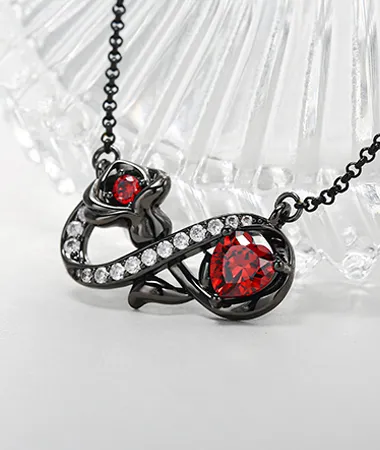 Infinity Rose Black Necklace