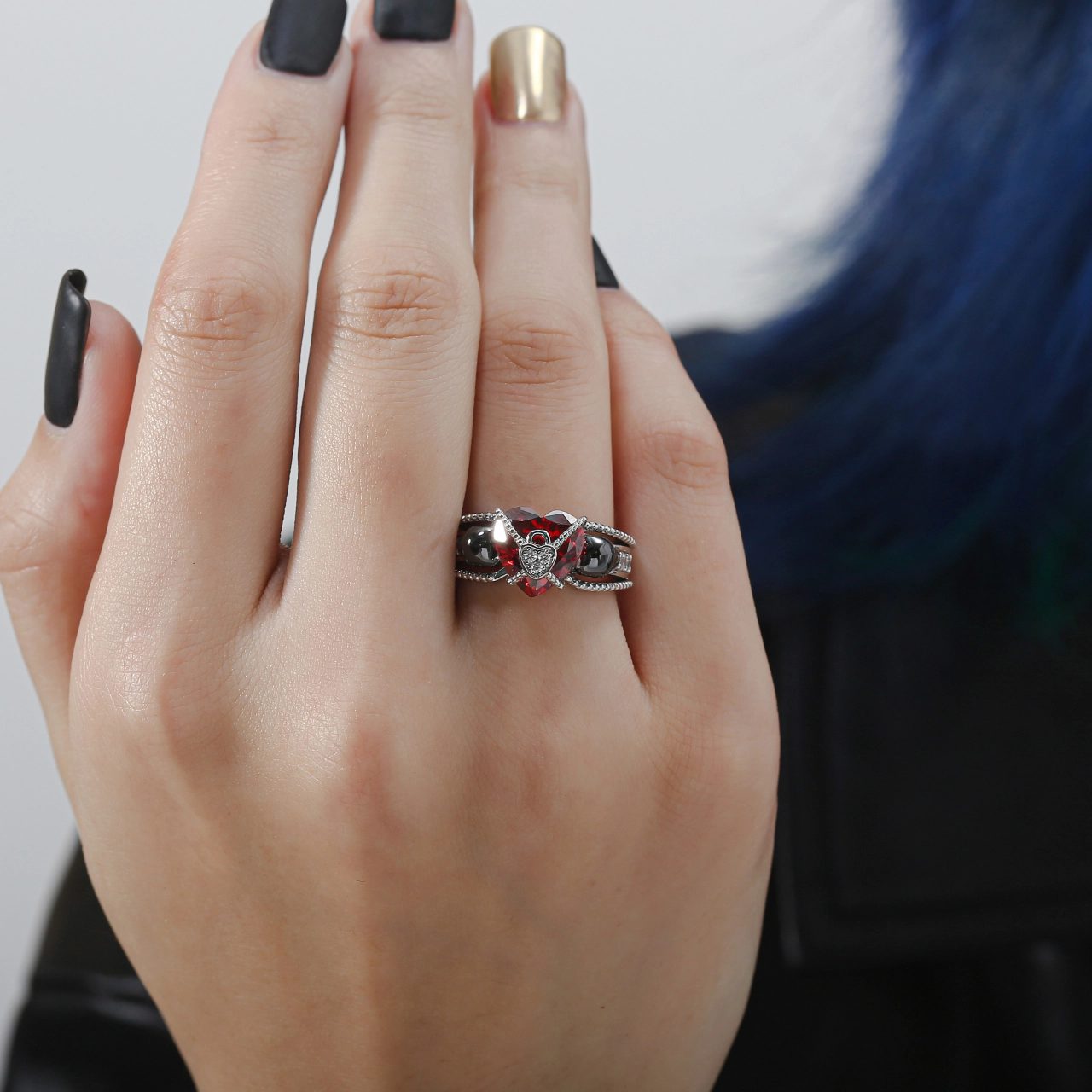 Gothic Lock Skull Ring