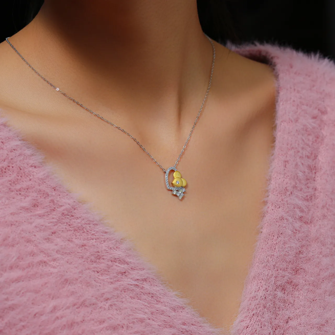 Simple Mouse Pendant Necklace