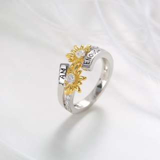 Two Tone Plated Nature Daisy Letter Wedding Band