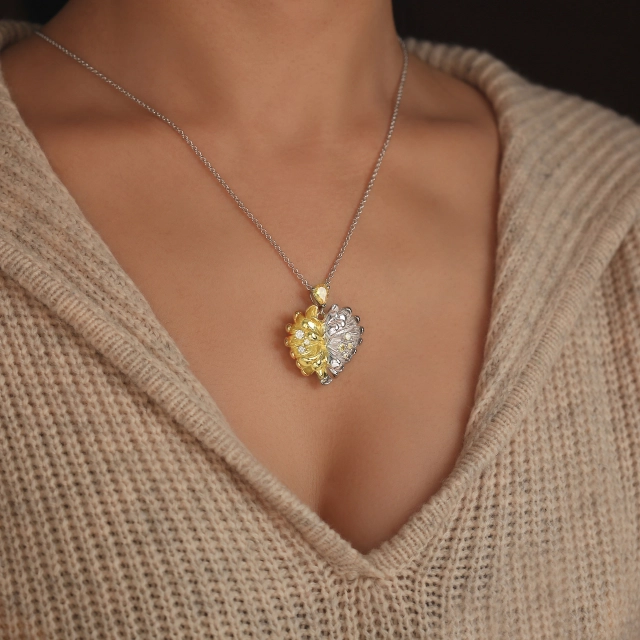 Nature Flower Pendant Necklace Yellow Pear