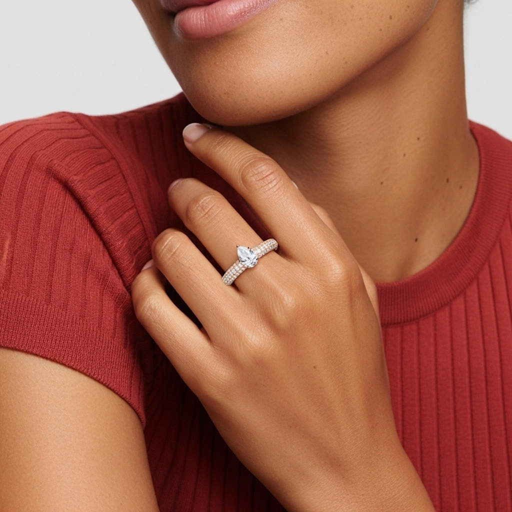 Pavé Engagement Ring 1.00ct Moissanite