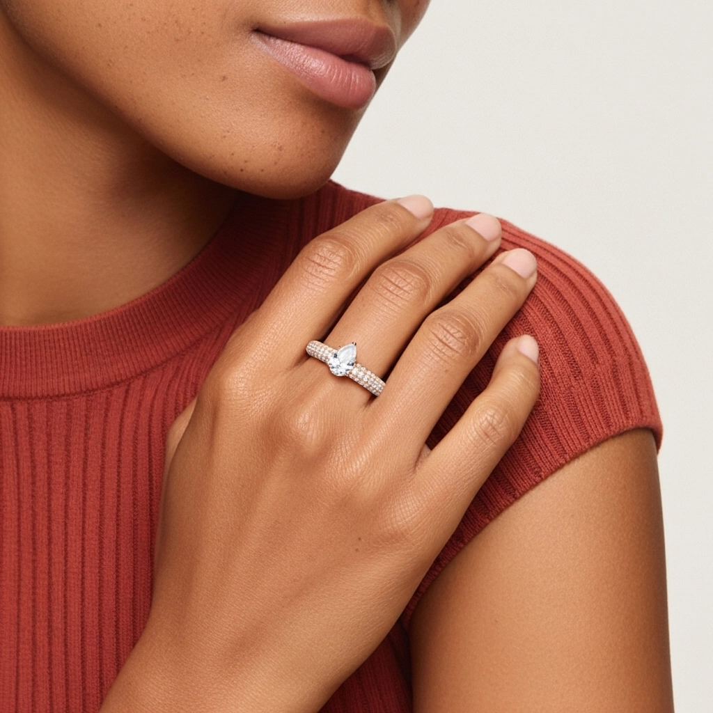 Pavé Engagement Ring 1.00ct Moissanite