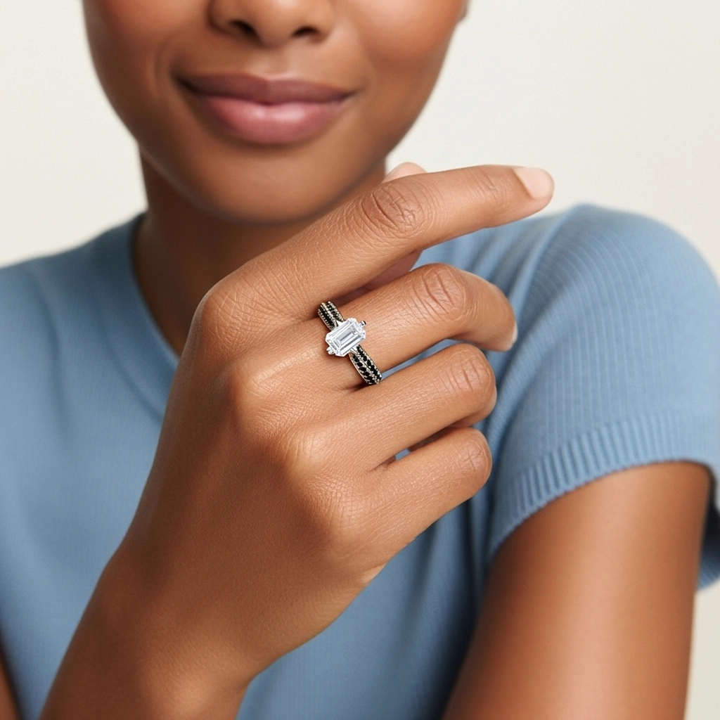 Classique Émeraude 1.00ct Zircon cubique Bague de fiançailles