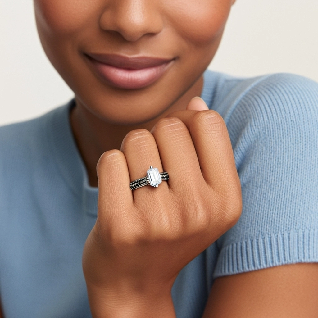 Classique Émeraude 1.00ct Zircon cubique Bague de fiançailles