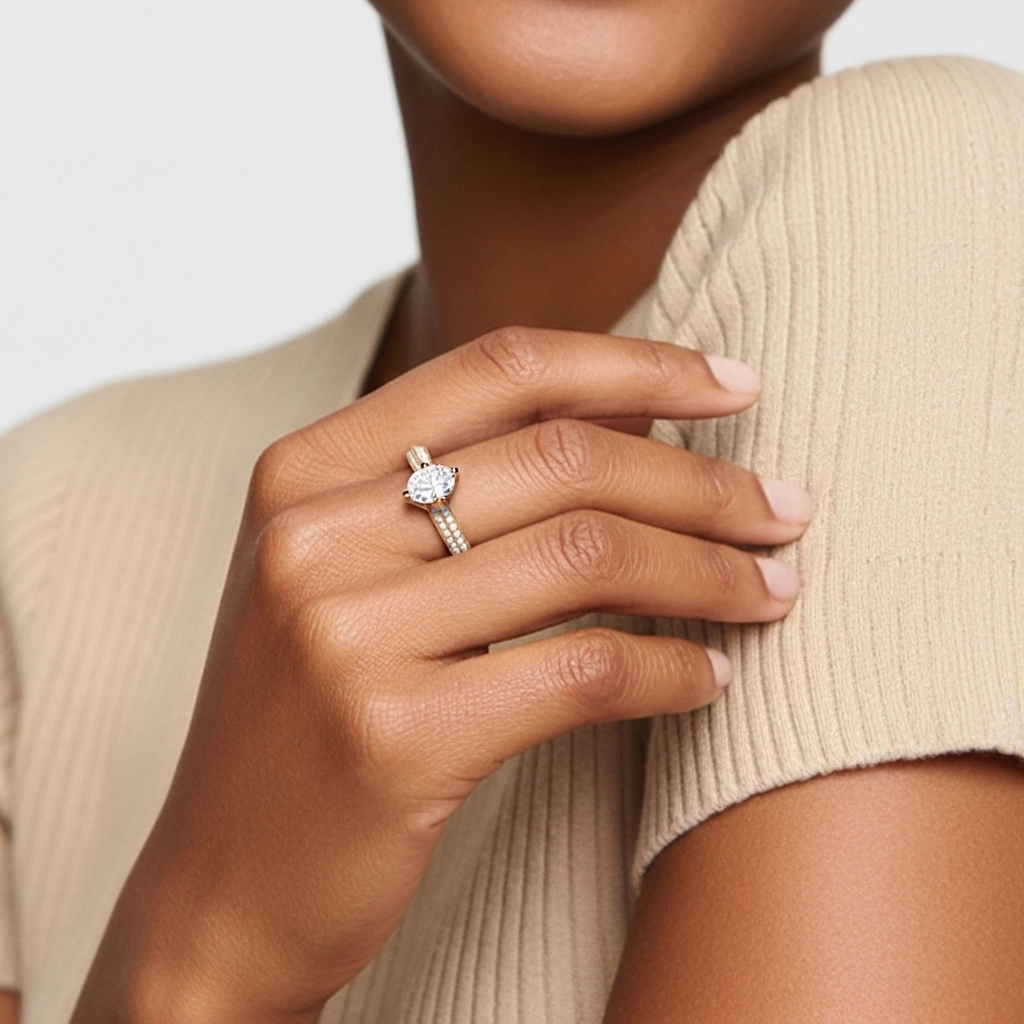 Pavé Oriente - Occidente Anillo de Compromiso 1.50ct Moissanita