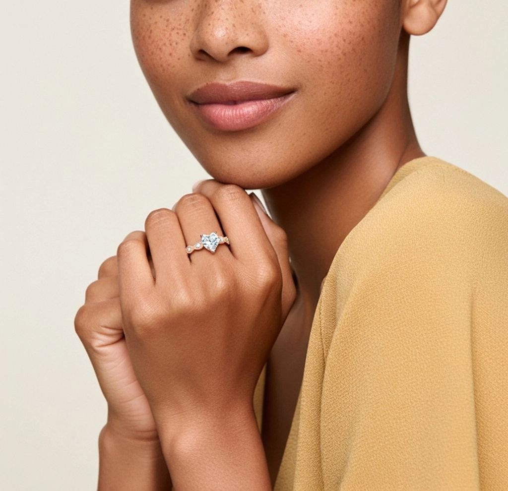 Antique Heart 1.20ct Moissanite Engagement Ring