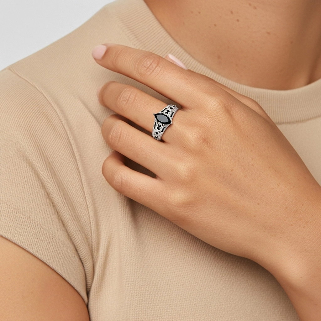 Baroque Marquise 1.00ct Zircon cubique Bague de fiançailles