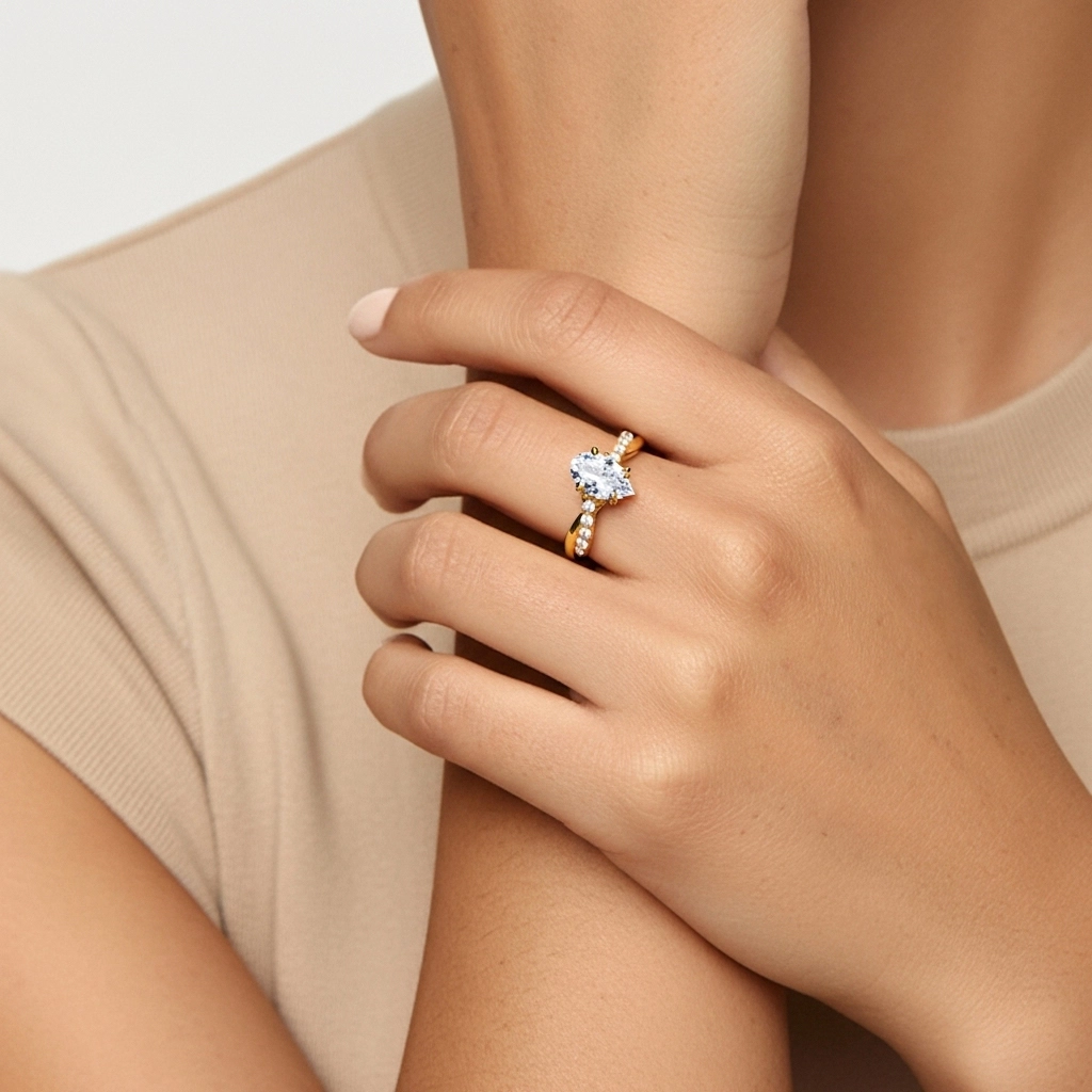 Oriente - Occidente Anillo de Compromiso 1.00ct Moissanita