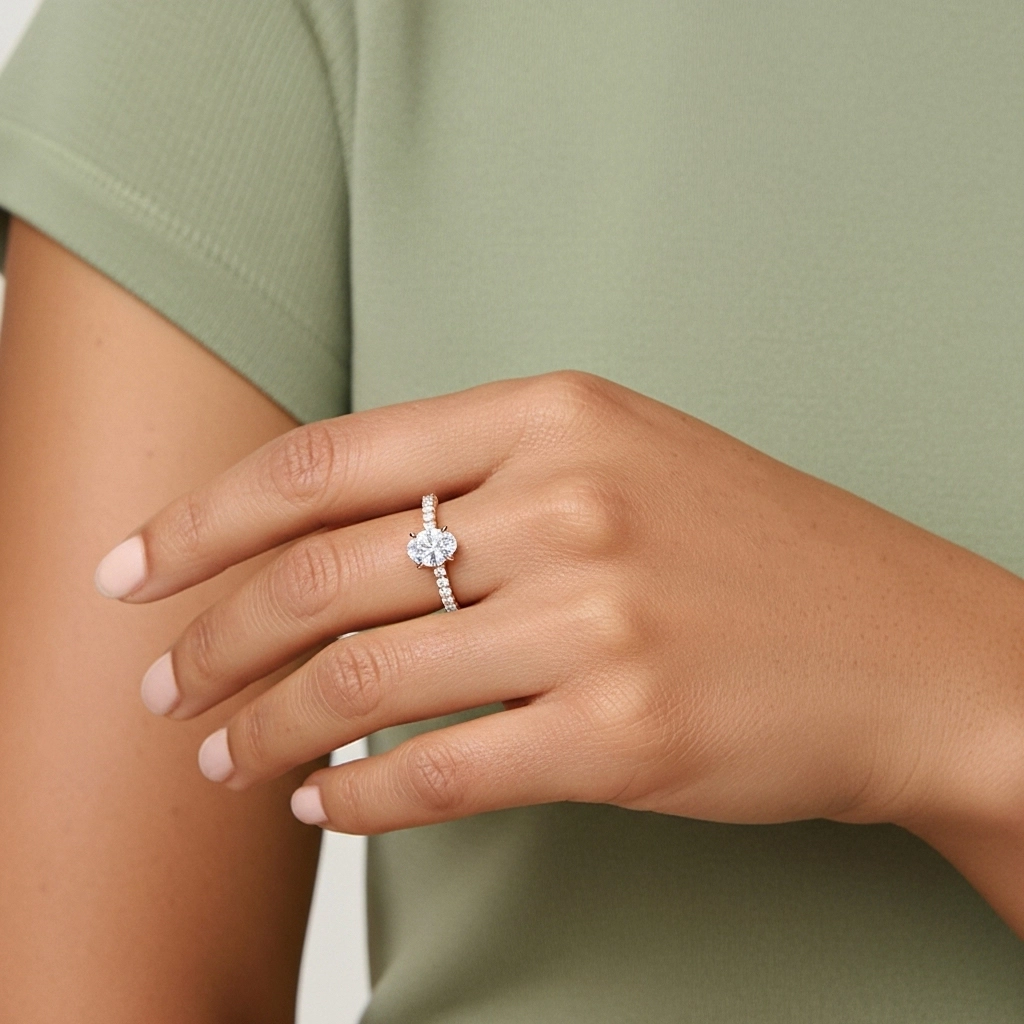 Gloria Ovalado 2.00ct Moissanita Anillo de Compromiso