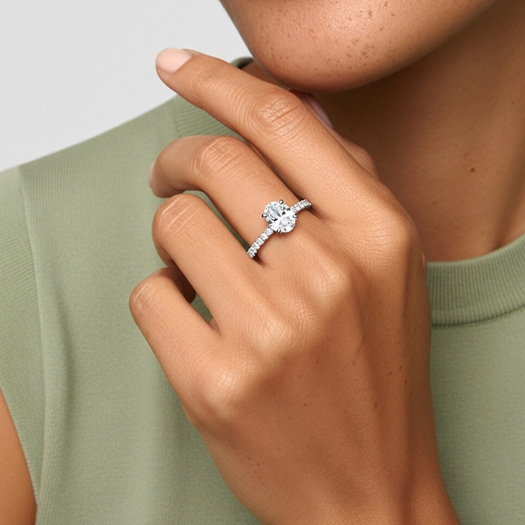 Gloria Ovalado 2.00ct Moissanita Anillo de Compromiso