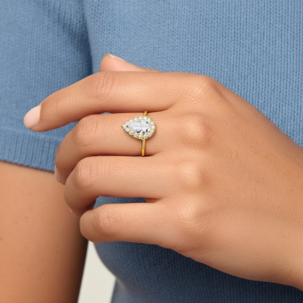 Simple Poire 1.00ct Moissanite Bague de fiançailles