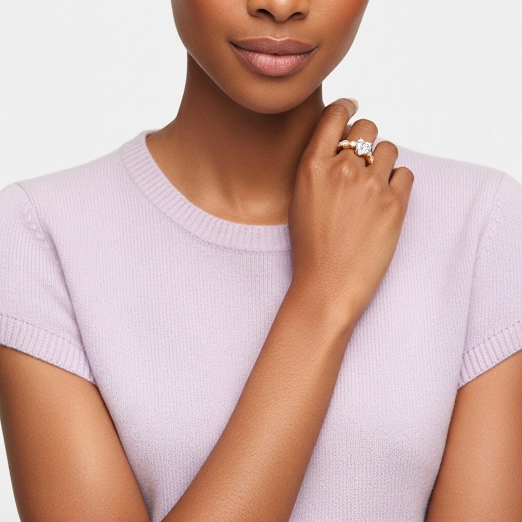 Retro Heart 1.00ct Moissanite Engagement Ring