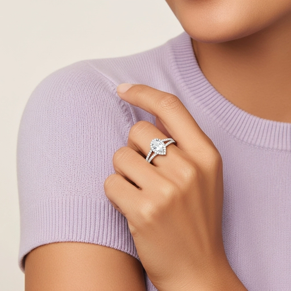 Gloria Pera 1.00ct Moissanita Anillo de Compromiso