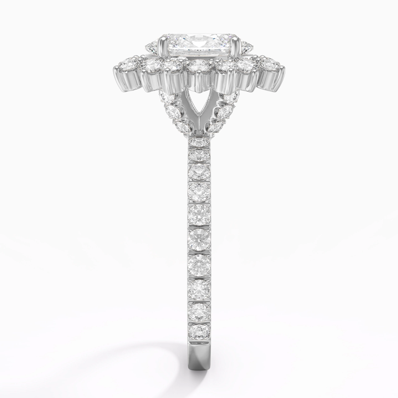 Luxury Oval 2.00ct Moissanite Engagement Ring