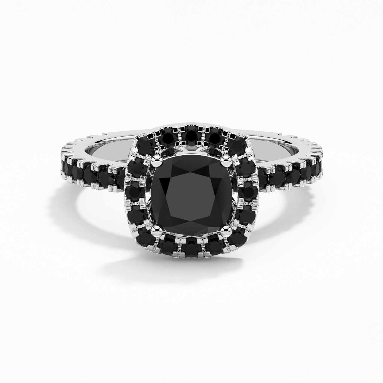 Delicado Cojín 1.50ct Circonio cúbico Anillo de Compromiso