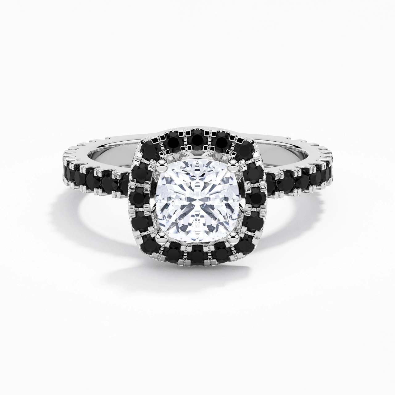 Delicado Cojín 1.50ct Circonio cúbico Anillo de Compromiso