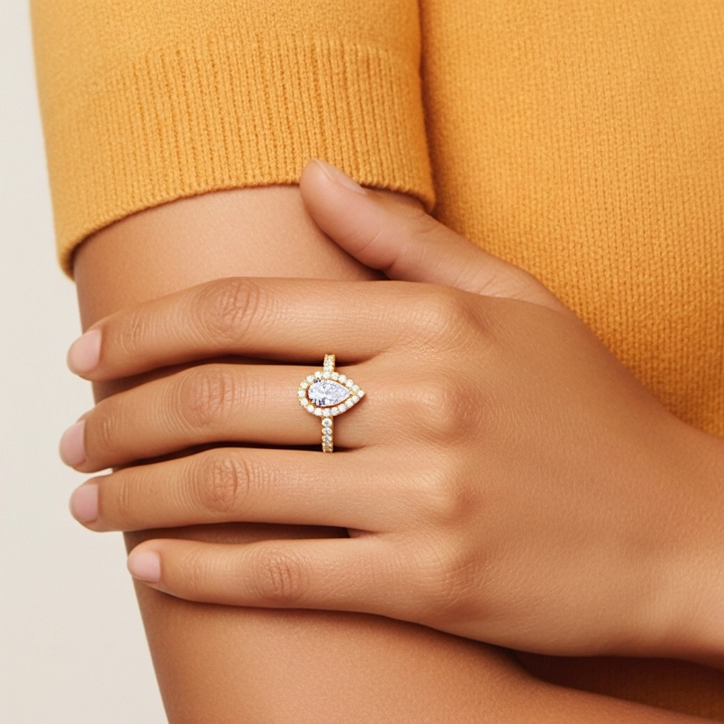 Délicat Poire 1.00ct Moissanite Bague de fiançailles