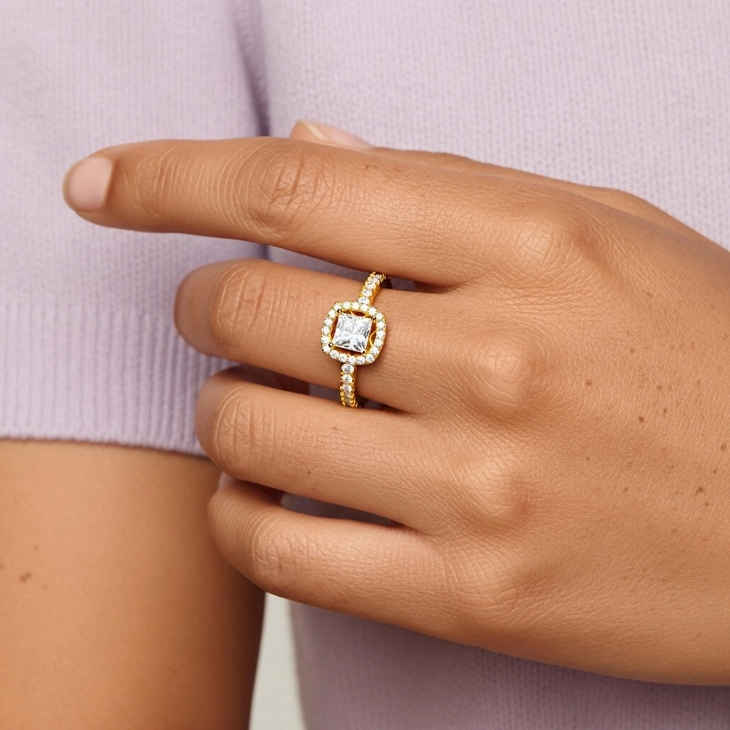 Delicado Princesa 1.00ct Moissanita Anillo de Compromiso