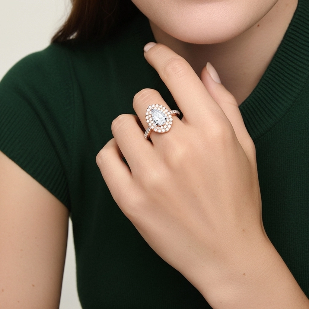 Luxury Pear 1.00ct Moissanite Engagement Ring