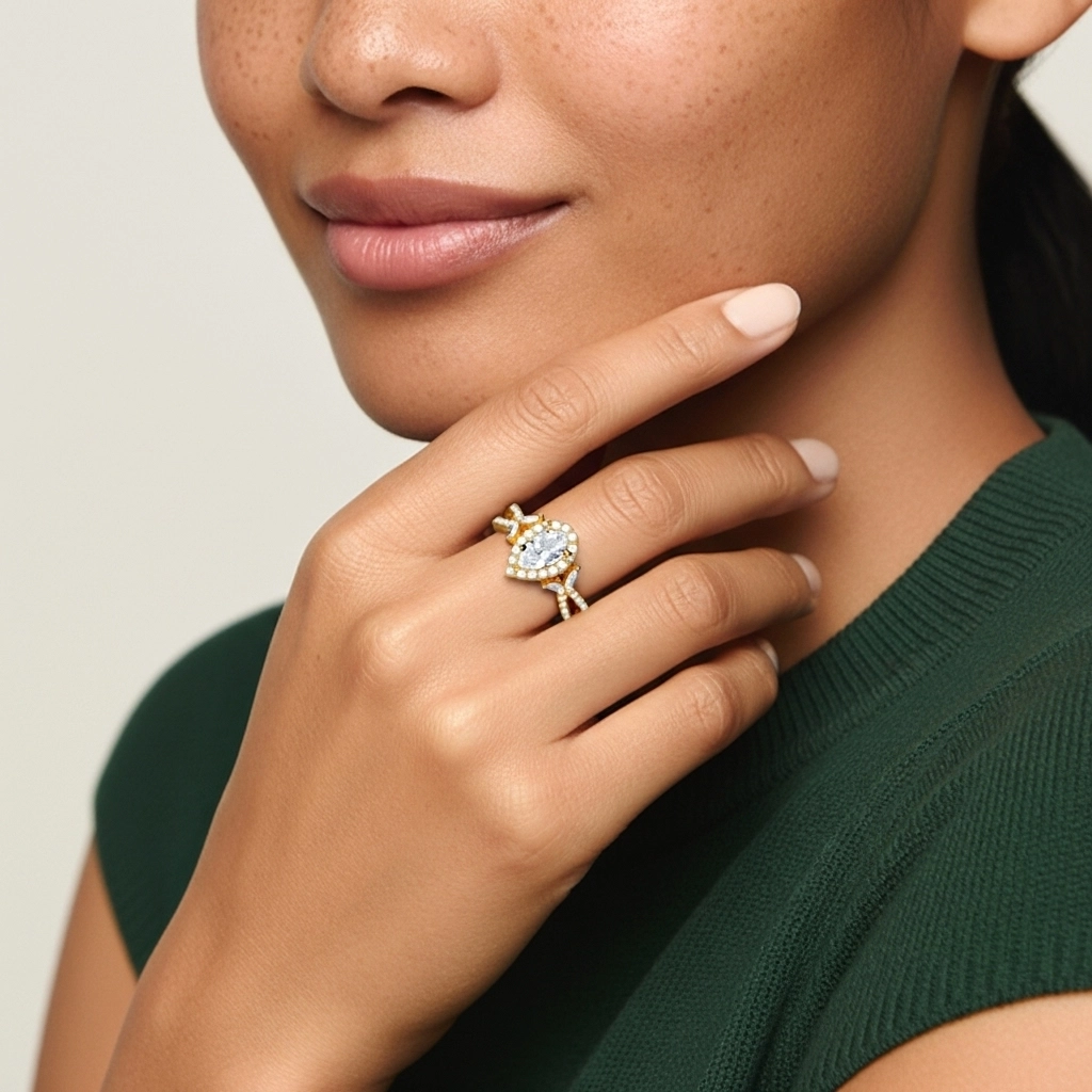 Feuille Halo Bague de fiançailles 2.00ct Moissanite