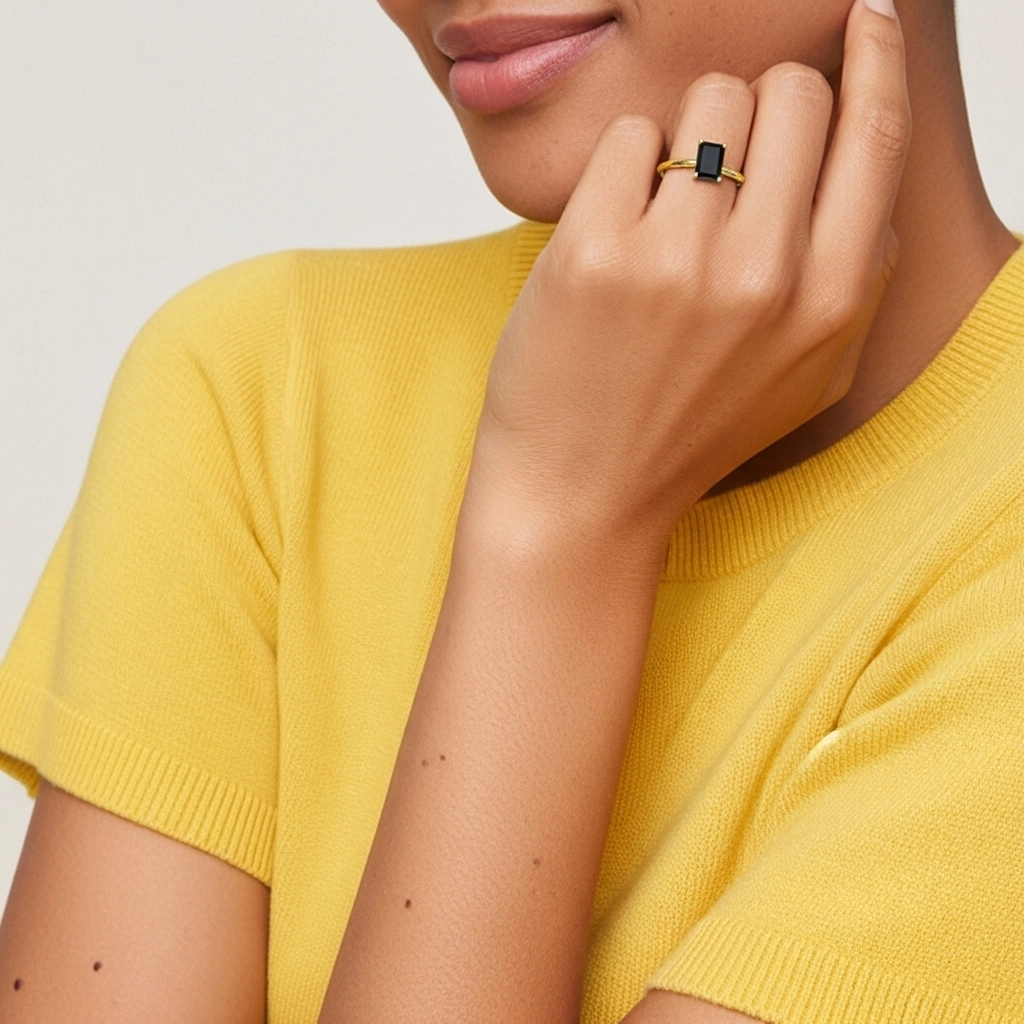 Sobrio Radiante 1.00ct Circonio cúbico Anillo de Compromiso