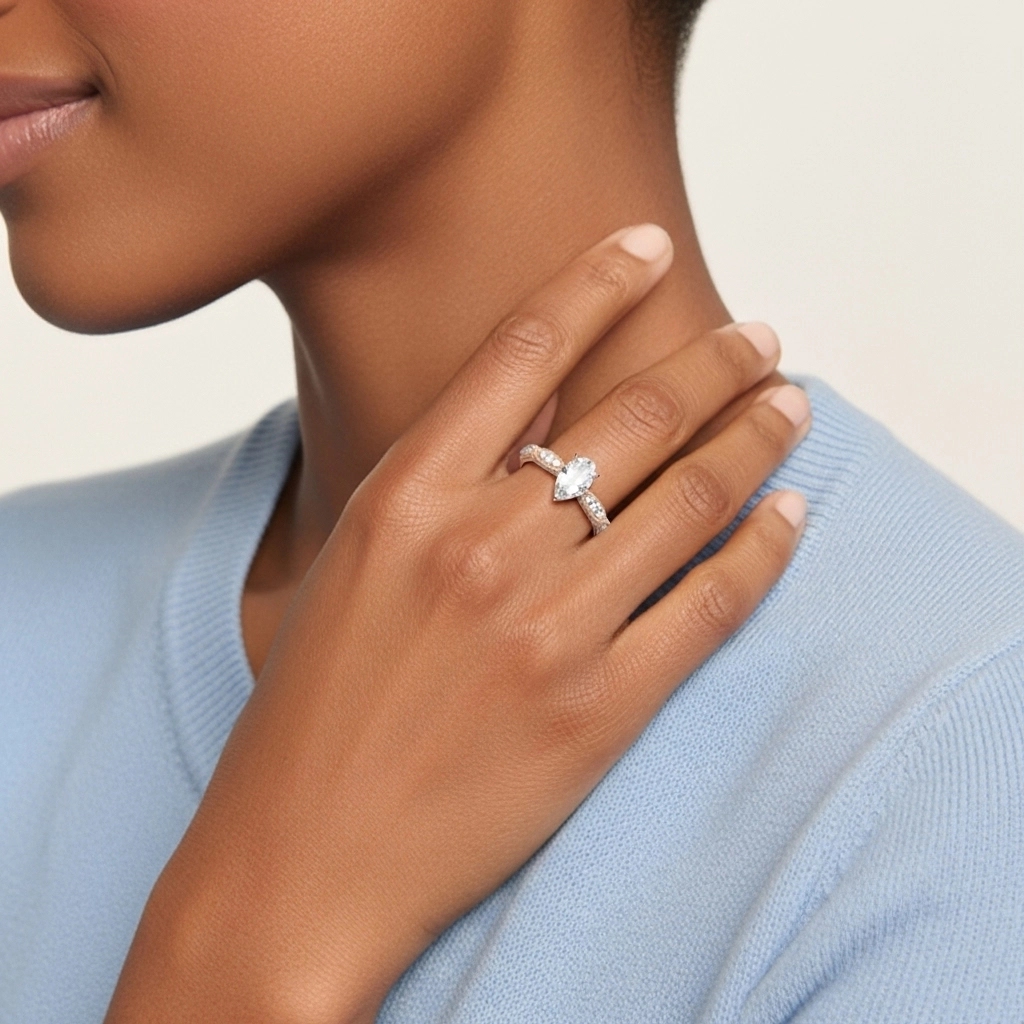 Baroque Poire 1.50ct Moissanite Bague de fiançailles