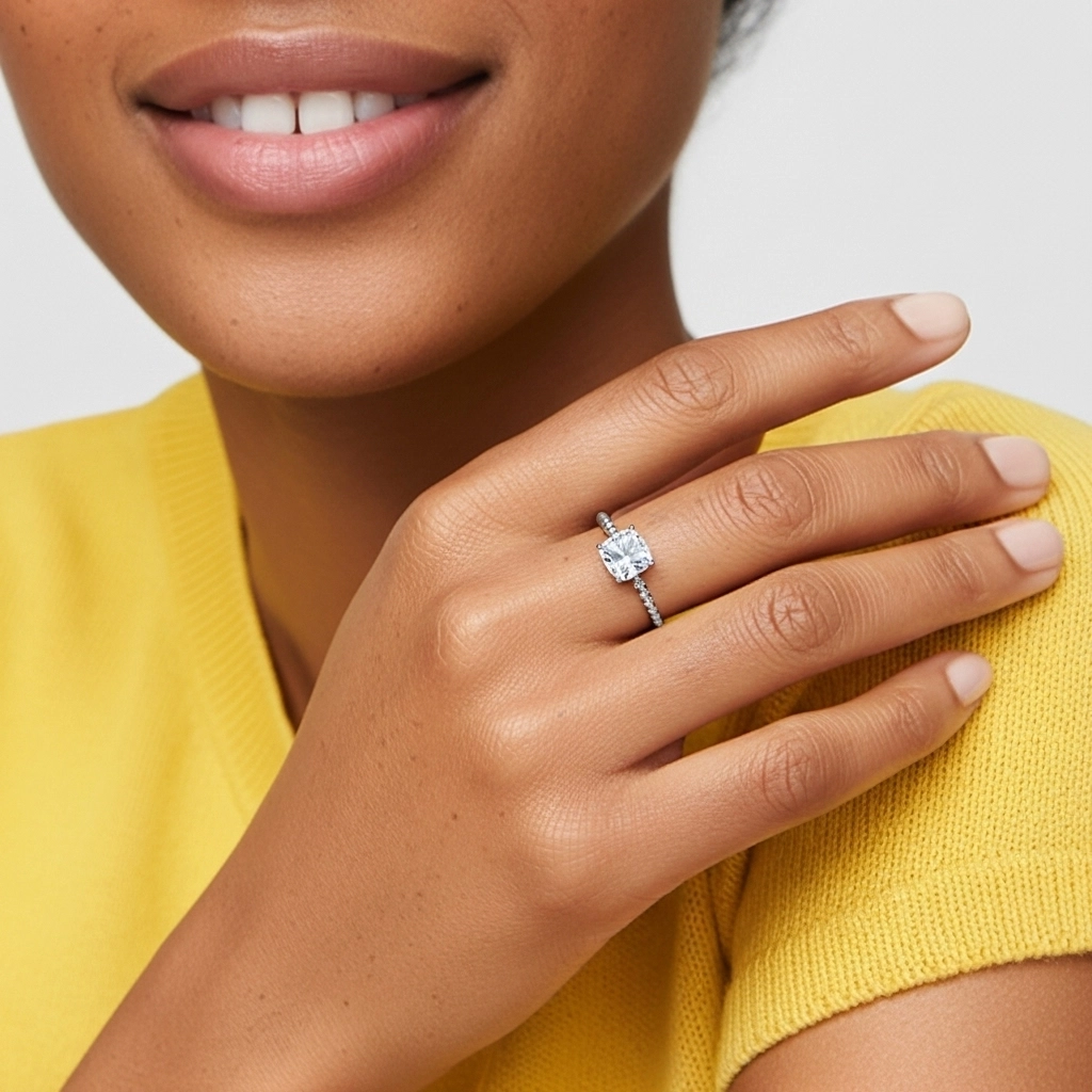 2.00ct Moissanite Bague de fiançailles Or blanc 18 carats