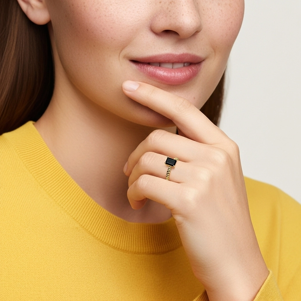 Modern Emerald 1.00ct Cubic Zirconia Engagement Ring