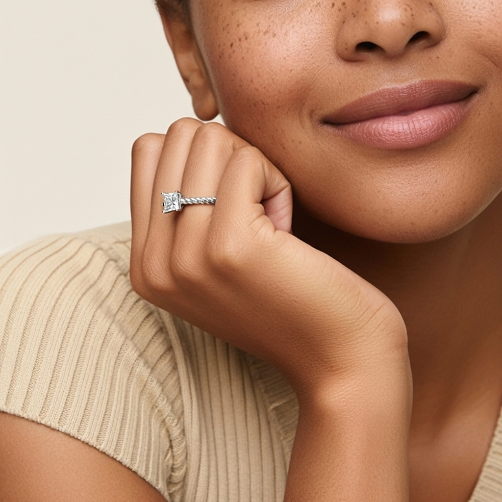 Modern Princess 1.00ct Moissanite Engagement Ring