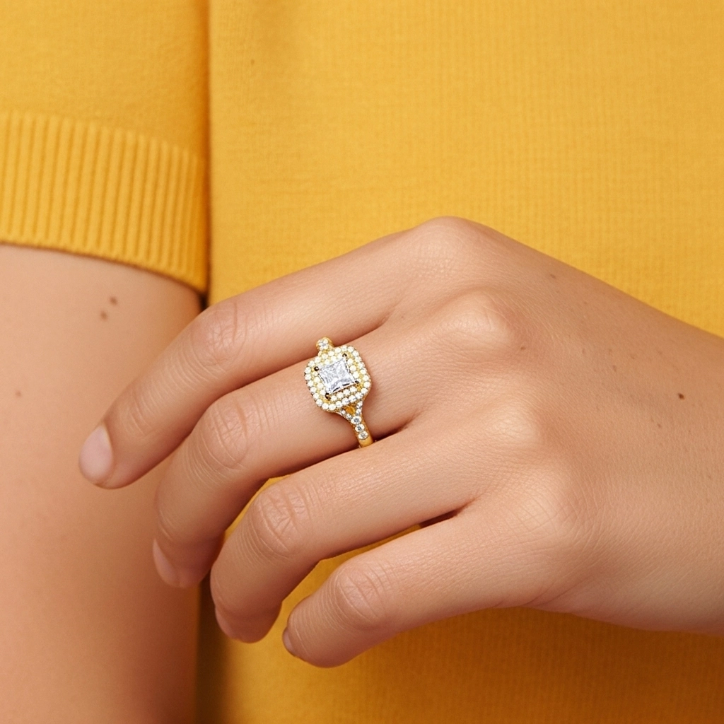 Luxury Princess 1.00ct Moissanite Engagement Ring