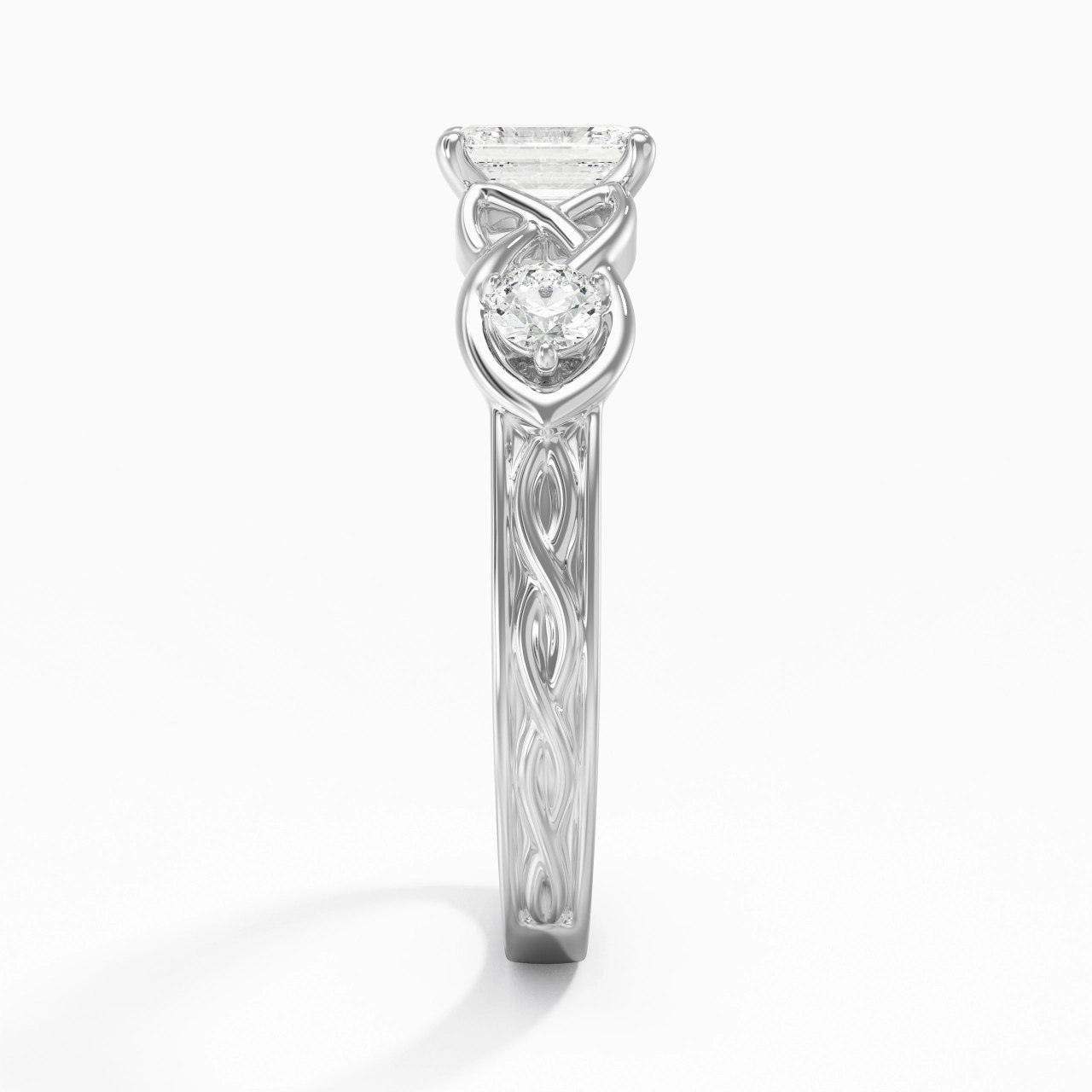 Vintage Unique Emerald 0.80ct Cubic Zirconia Engagement Ring