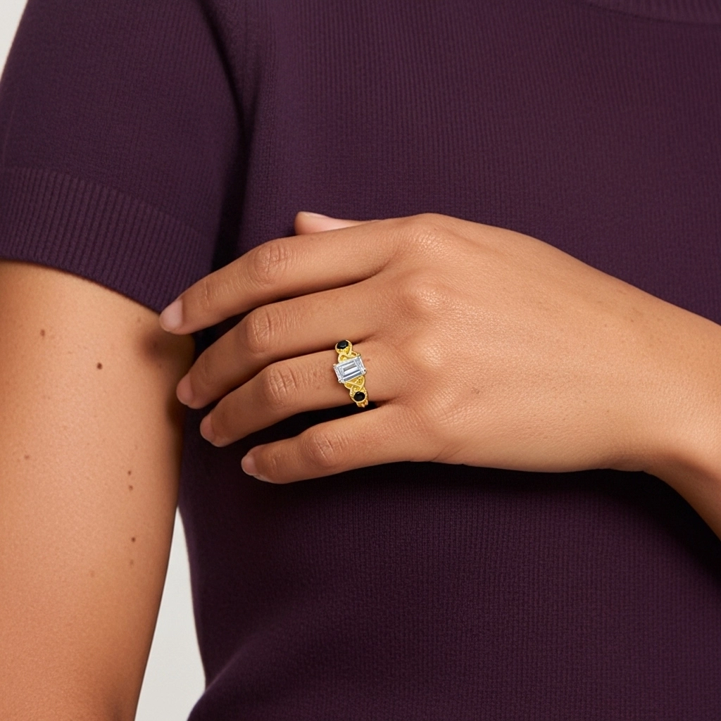 Vintage Unique Emerald 0.80ct Cubic Zirconia Engagement Ring