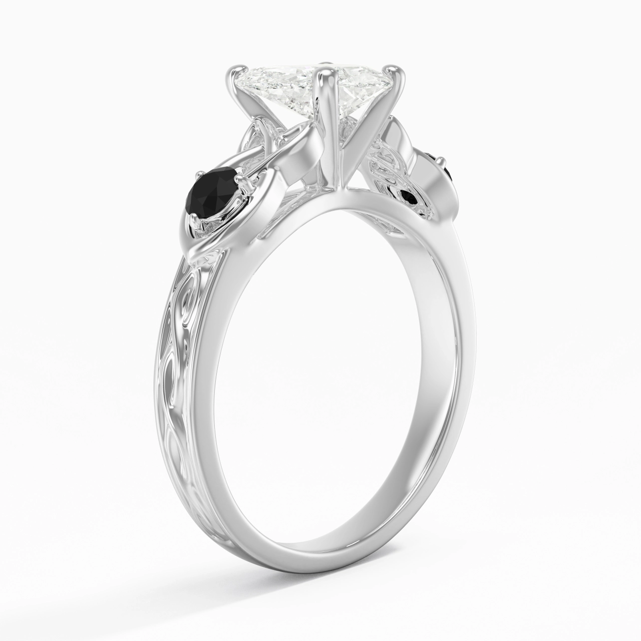 Vintage Unique Heart 2.00ct Cubic Zirconia Engagement Ring