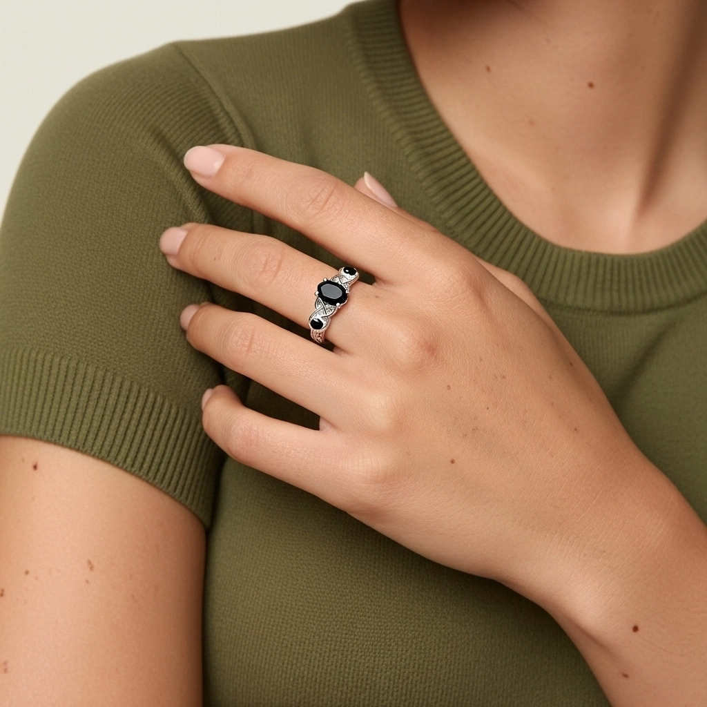 Vintage Unique Oval 1.00ct Cubic Zirconia Engagement Ring